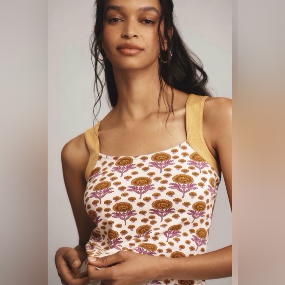 Maeve by Anthropologie Trapunto Flower Print tank top . Size small